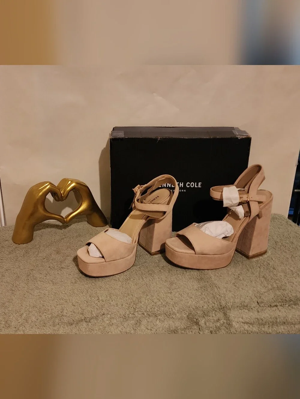 Kenneth Cole Bluff Suede Platform Sandals